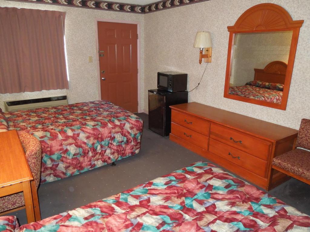 غالاوي Red Carpet Inn Absecon الغرفة الصورة