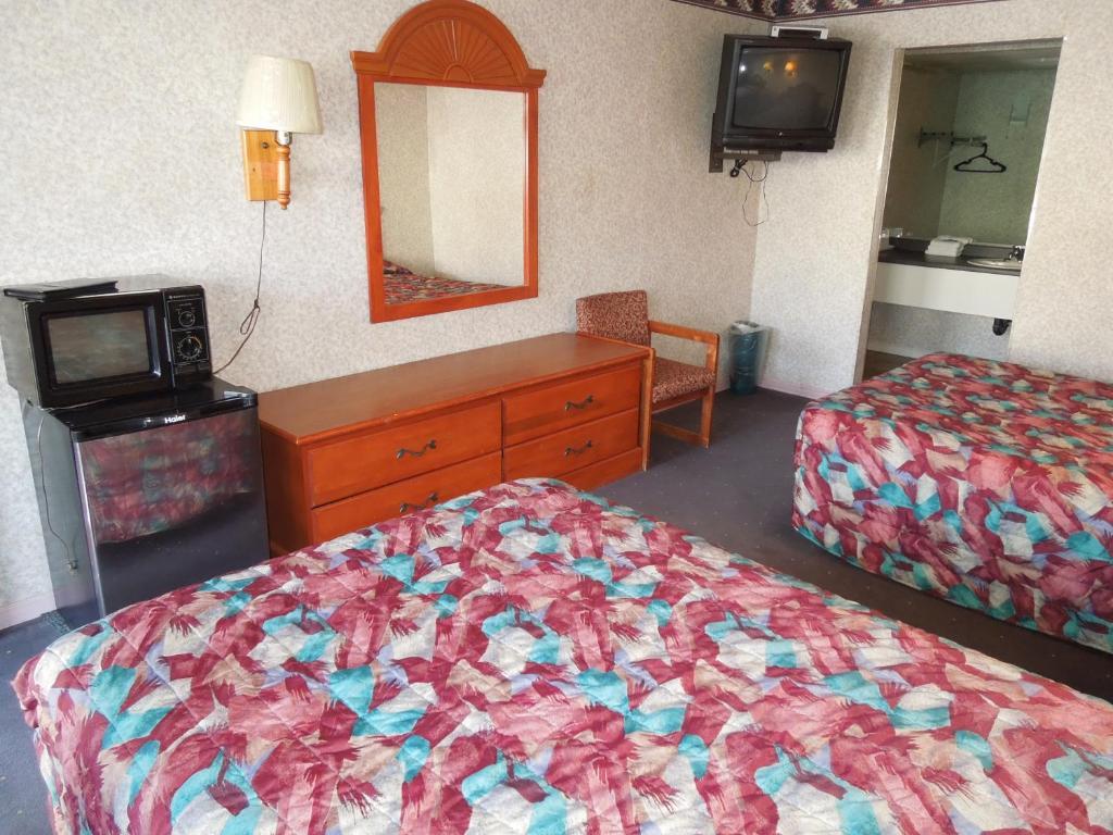 غالاوي Red Carpet Inn Absecon الغرفة الصورة